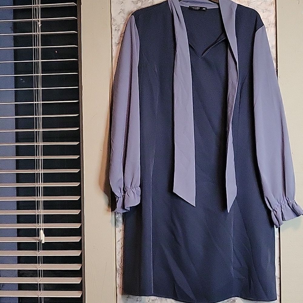 Maggie London inspired dress  EUC Blue/Purple long sleeve office wear 2xl